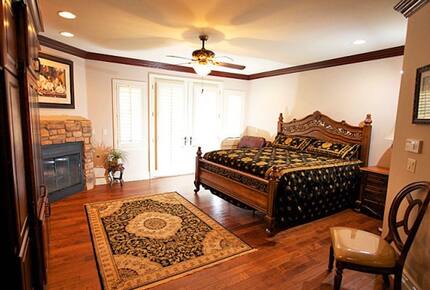 Las Vegas Mini Castle #2 (The Gambler) - Las Vegas, Nevada