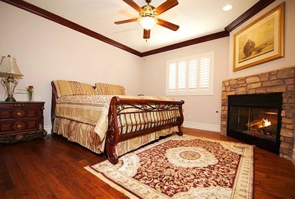 Las Vegas Mini Castle #2 (The Gambler) - Las Vegas, Nevada