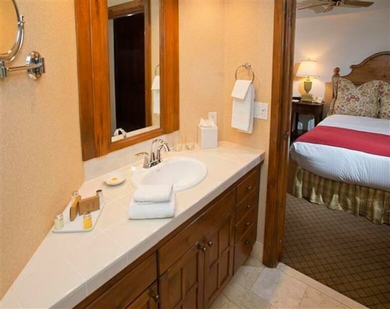 Austria Haus - 3 Bedroom Penthouse - Vail, Colorado