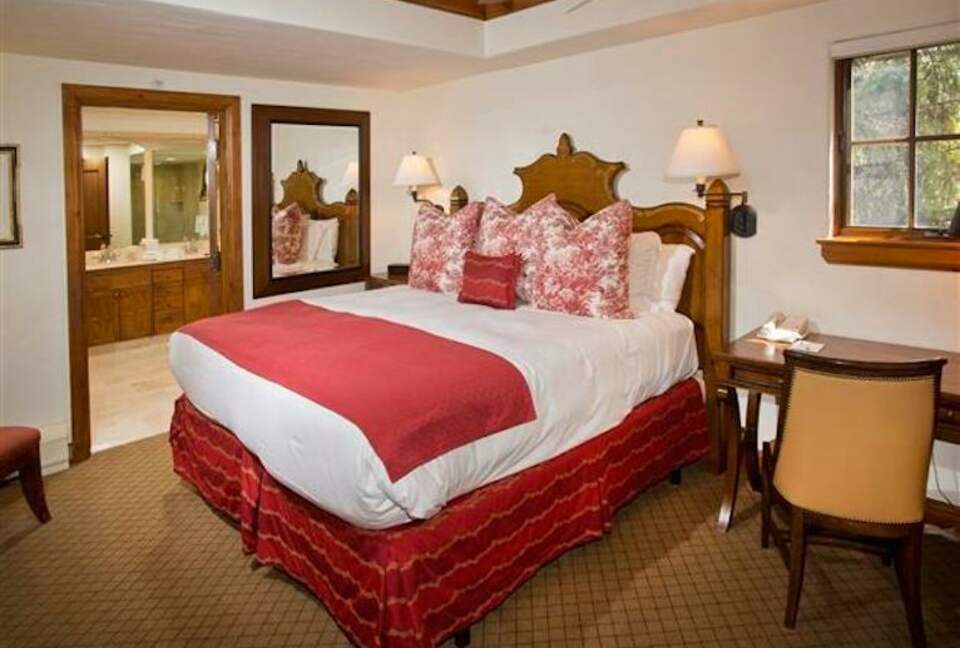 Austria Haus - 3 Bedroom Penthouse - Vail, Colorado