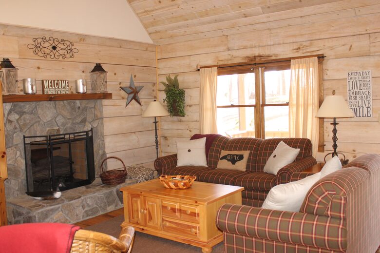 Cabin Time - Blowing Rock, North Carolina