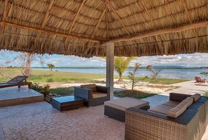 Villa Laguna Gecko - Placencia, Belize