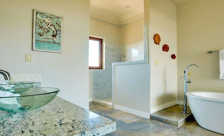 Villa Laguna Gecko - Placencia, Belize