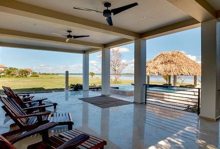 Villa Laguna Gecko - Placencia, Belize