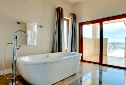 Villa Laguna Gecko - Placencia, Belize