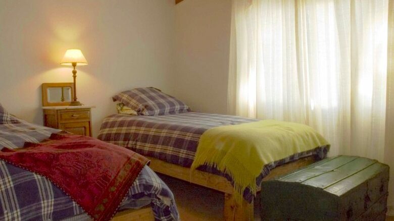 Gorgeous 880 Acre Argentina Ranch - Villa Lago Rivadavia, Argentina