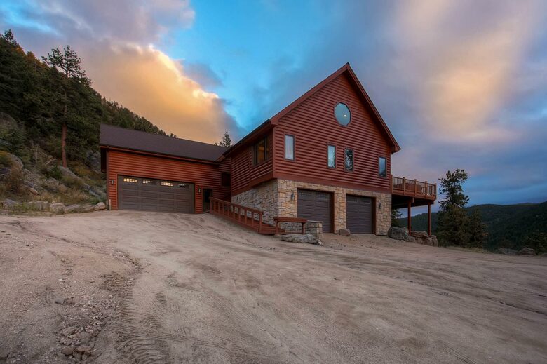 Narrow Trail - Stunning Mountain Home - Estes Park, Colorado