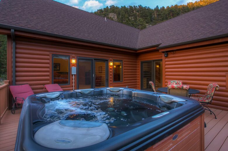 Narrow Trail - Stunning Mountain Home - Estes Park, Colorado