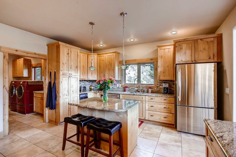 Narrow Trail - Stunning Mountain Home - Estes Park, Colorado