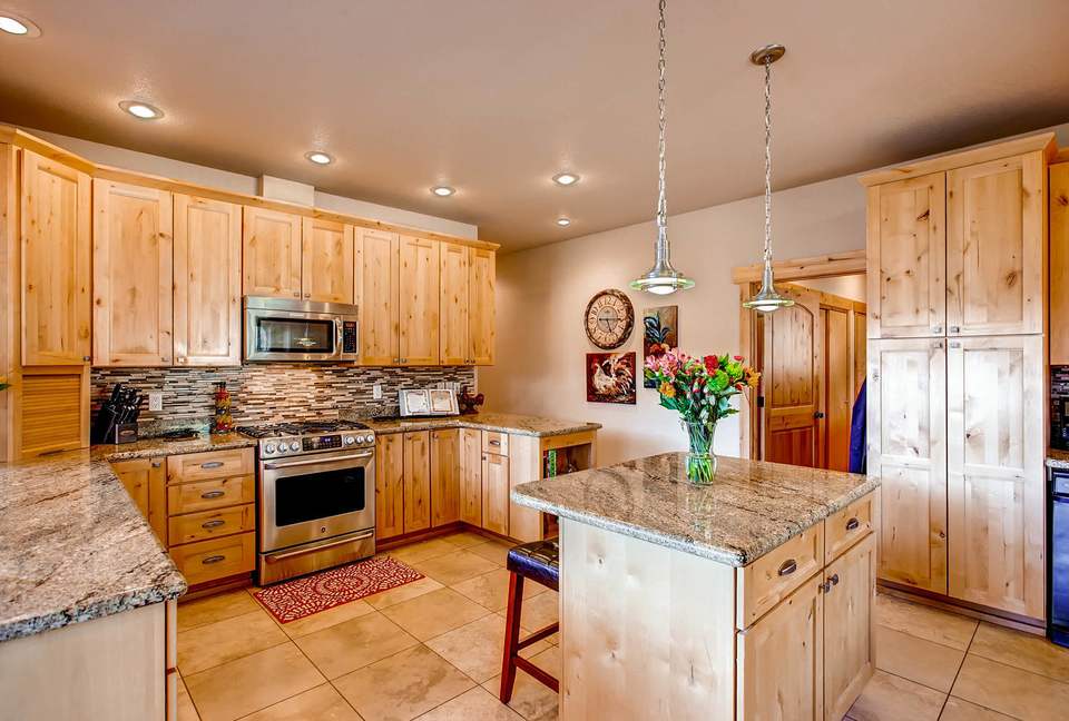 Narrow Trail - Stunning Mountain Home - Estes Park, Colorado