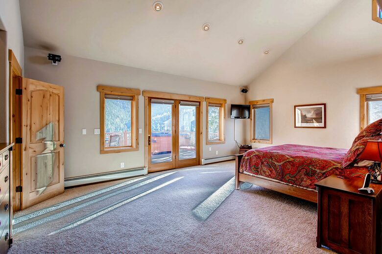 Narrow Trail - Stunning Mountain Home - Estes Park, Colorado