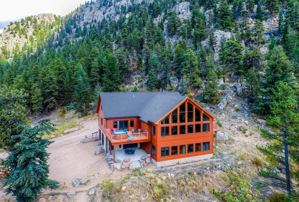 Narrow Trail - Stunning Mountain Home - Estes Park, Colorado