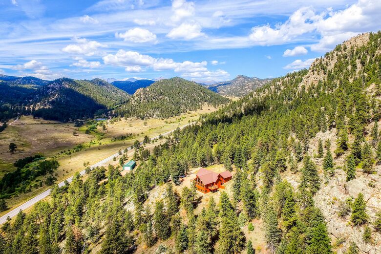 Narrow Trail - Stunning Mountain Home - Estes Park, Colorado