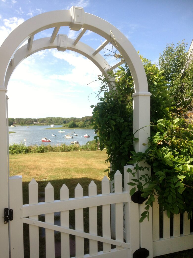 Chatham Village Cape Cod Ocean Waterfront - Chatham, Massachusetts