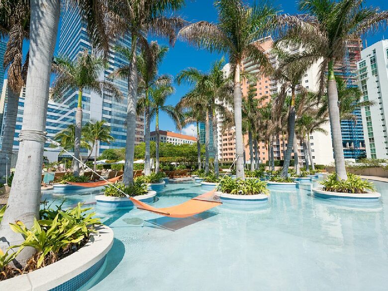 Four Seasons Suite Miami - MIAMI, Florida