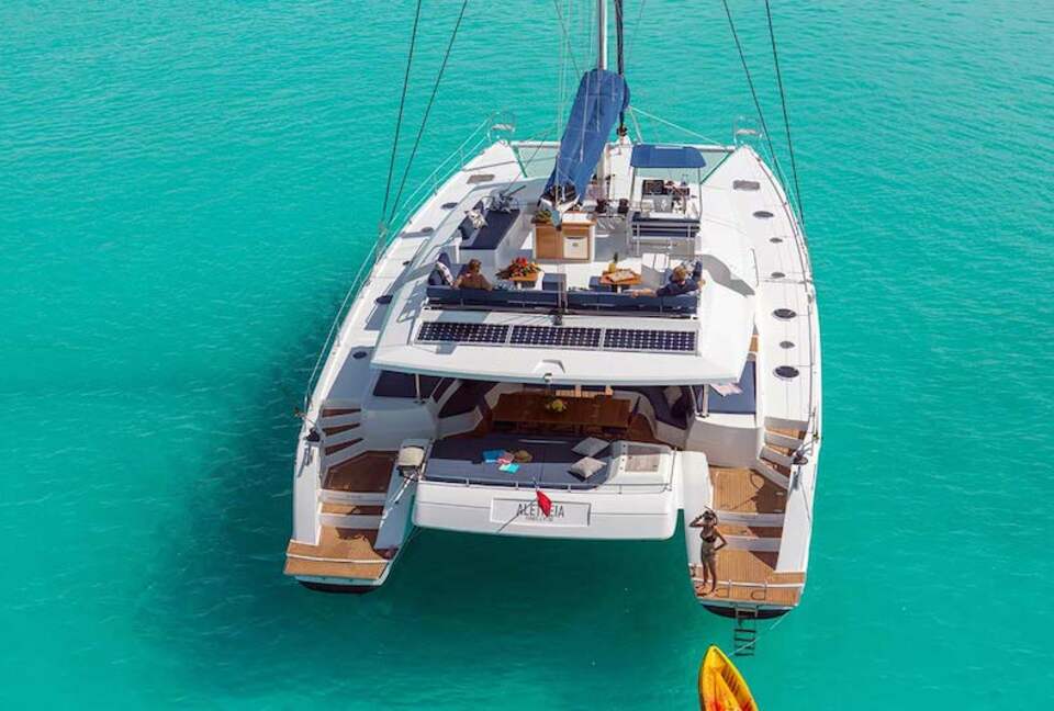 TradeWinds 70ft 5 Cabin Crewed Catamaran Flagship Class – St. Vincent and The Grenadines Sailing Vacation - Port Elizabeth Bequia, Saint Vincent and the Grenadines