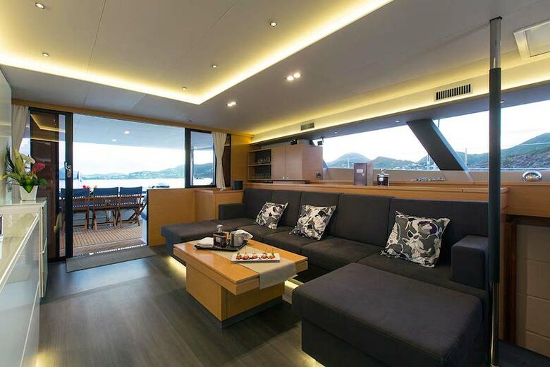 TradeWinds 70ft 5 Cabin Crewed Catamaran Flagship Class – St. Vincent and The Grenadines Sailing Vacation - Port Elizabeth Bequia, Saint Vincent and the Grenadines