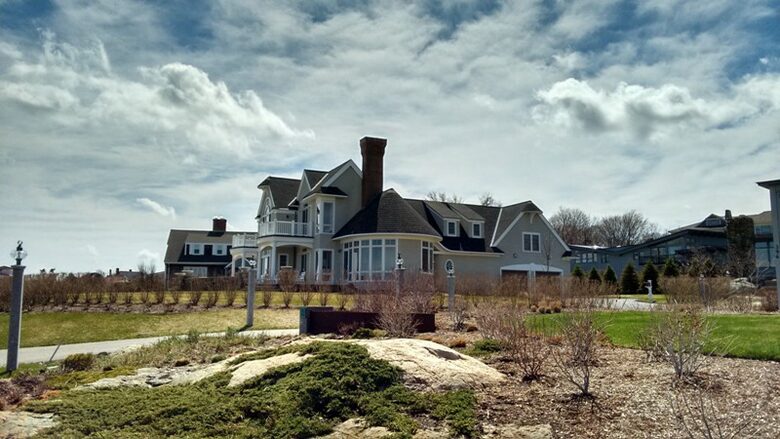 Magnificent Seaside Getaway - Cohasset, Massachusetts