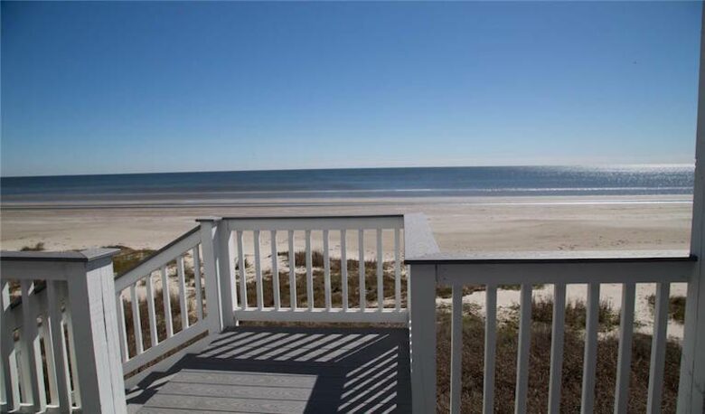 Front Row Galveston - Galveston, Texas