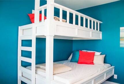 Front Row Galveston - Galveston, Texas