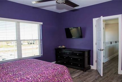 Front Row Galveston - Galveston, Texas