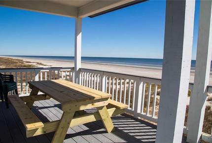 Front Row Galveston - Galveston, Texas