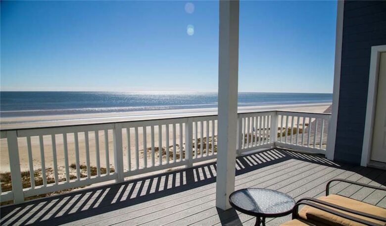 Front Row Galveston - Galveston, Texas