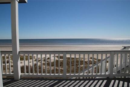 Front Row Galveston - Galveston, Texas