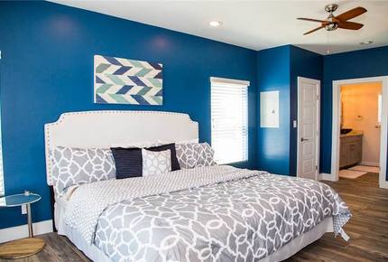 Front Row Galveston - Galveston, Texas