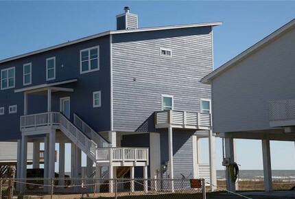 Front Row Galveston - Galveston, Texas