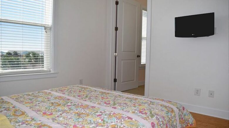 Gulf Breeze Dream Home - Pensacola, Florida