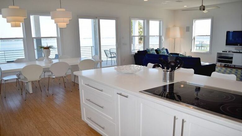 Gulf Breeze Dream Home - Pensacola, Florida