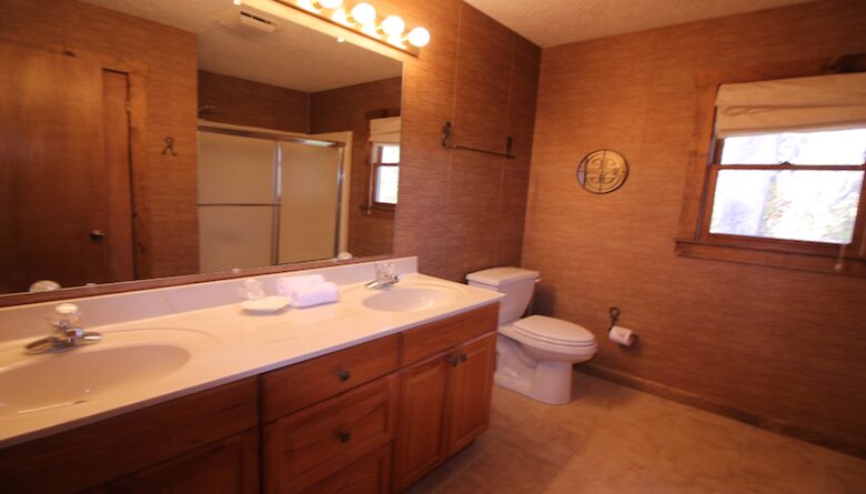 Cabin Time - Blowing Rock, North Carolina