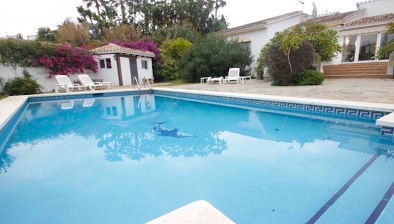 Los Iris Marbella - El Rosario Urbanization, Marbella, Spain