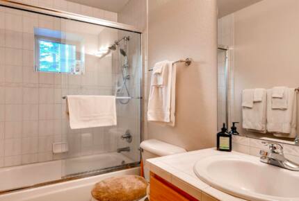 Frisco Colorado Mountain Lodge - Frisco, Colorado