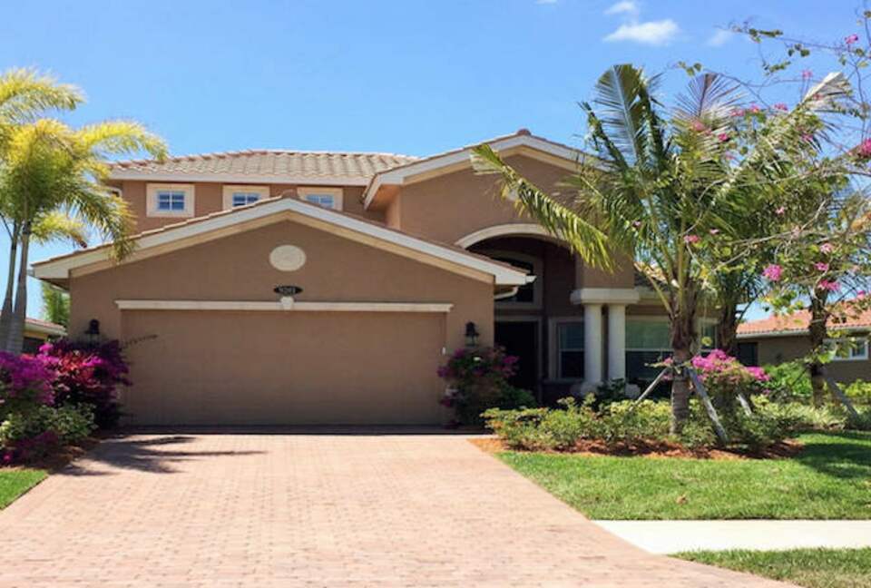 Fiddlers Creek Luxury Home - Naples, Florida