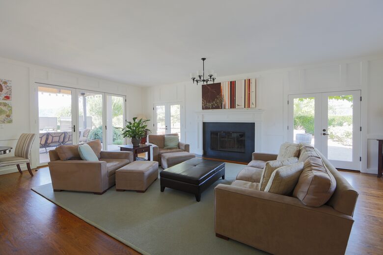 Villa Calistoga in Napa Valley Wine Country - Calistoga, California