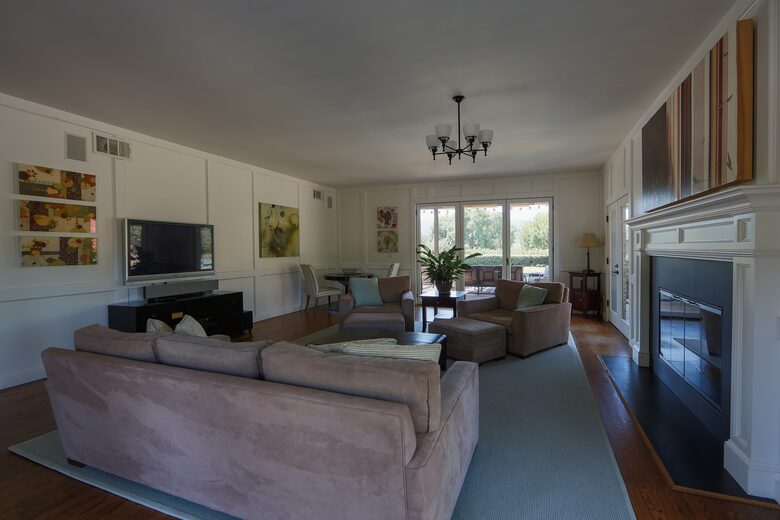 Villa Calistoga in Napa Valley Wine Country - Calistoga, California