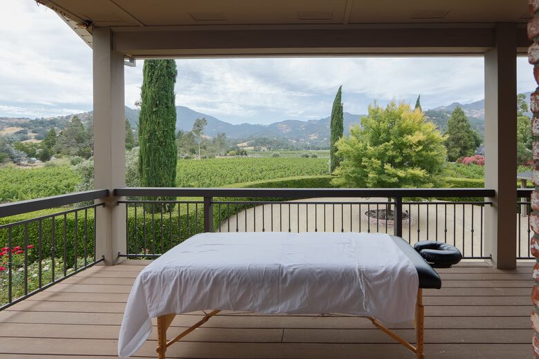 Villa Calistoga in Napa Valley Wine Country - Calistoga, California