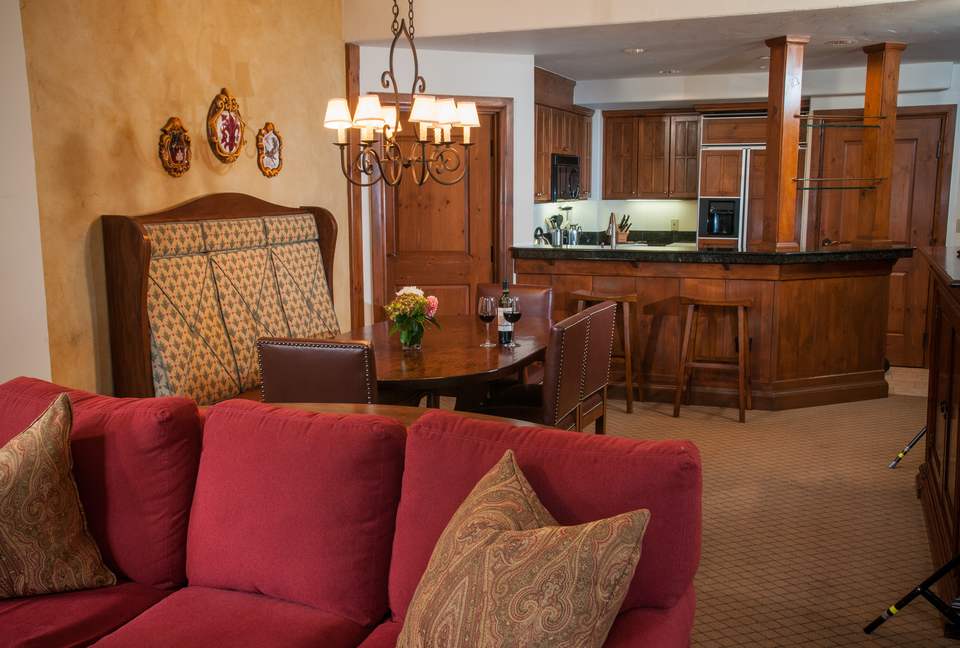 Austria Haus - 3 Bedroom Penthouse - Vail, Colorado