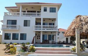 Villa Jammin Gecko - Placencia, Belize