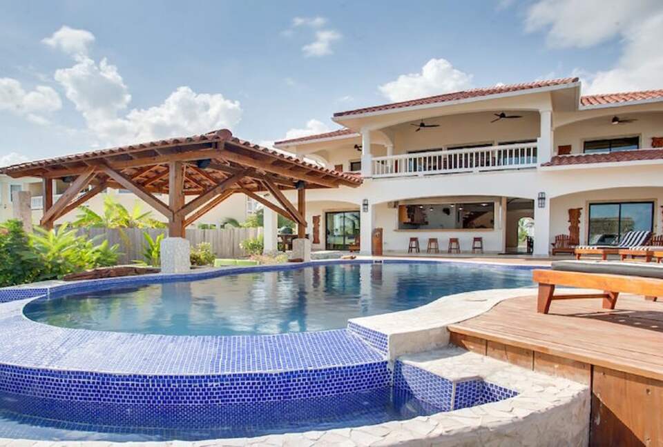 Villa Groovy Gecko - Placencia, Belize