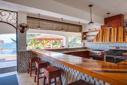 Villa Groovy Gecko - Placencia, Belize