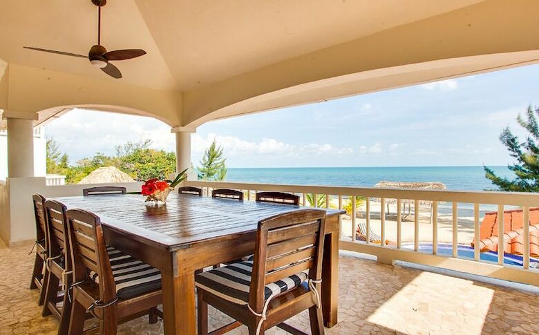 Villa Groovy Gecko - Placencia, Belize