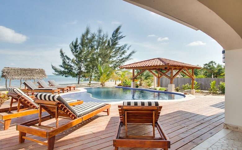 Villa Groovy Gecko - Placencia, Belize