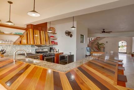 Villa Groovy Gecko - Placencia, Belize