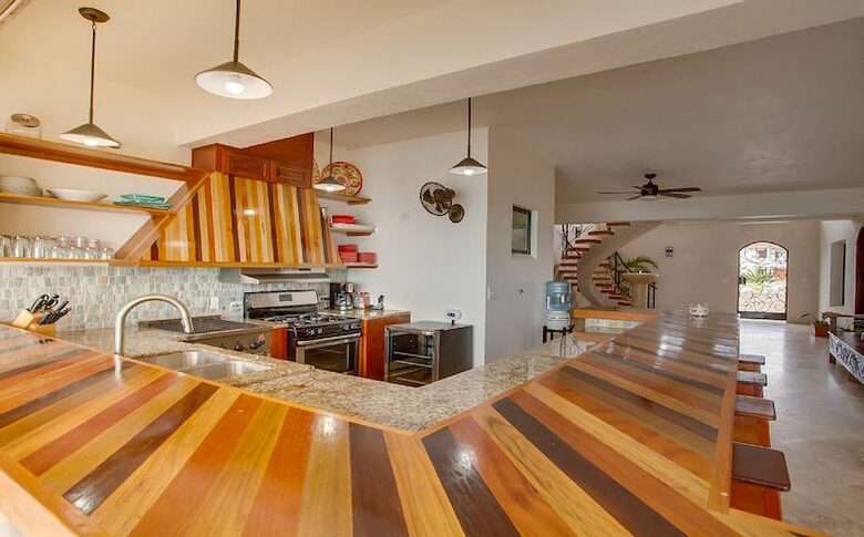 Villa Groovy Gecko - Placencia, Belize