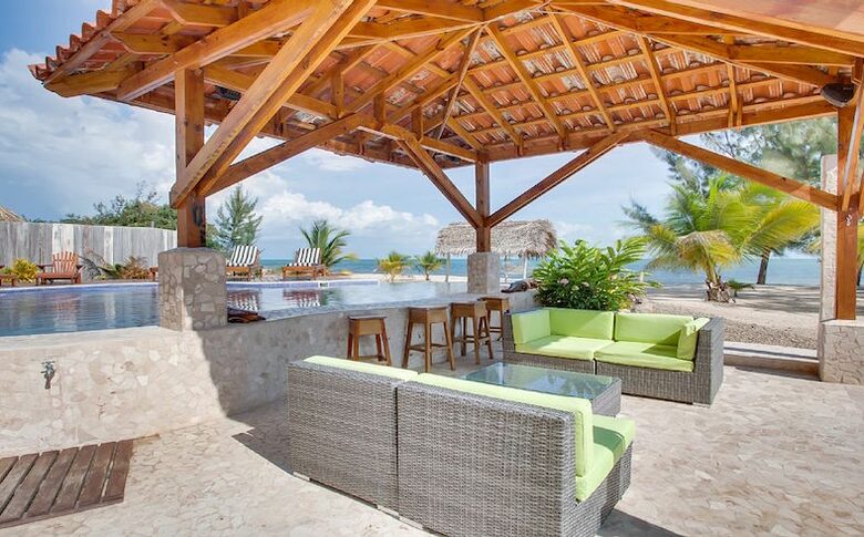 Villa Groovy Gecko - Placencia, Belize