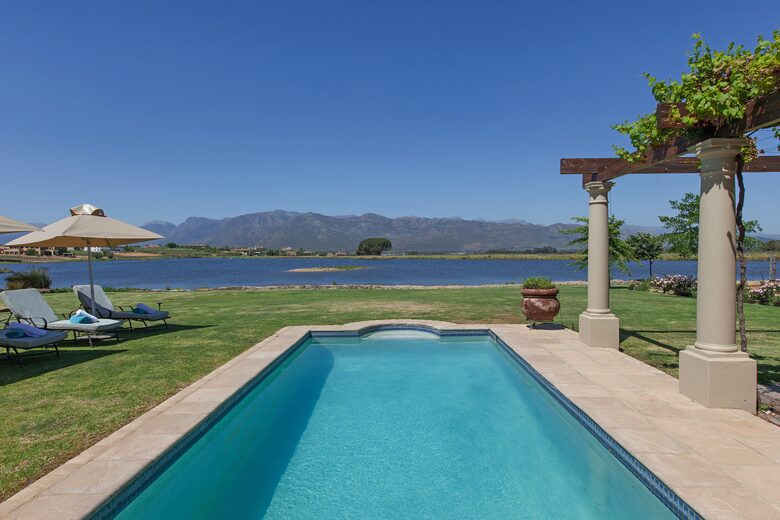 Cape Winelands Villa - Paarl, South Africa