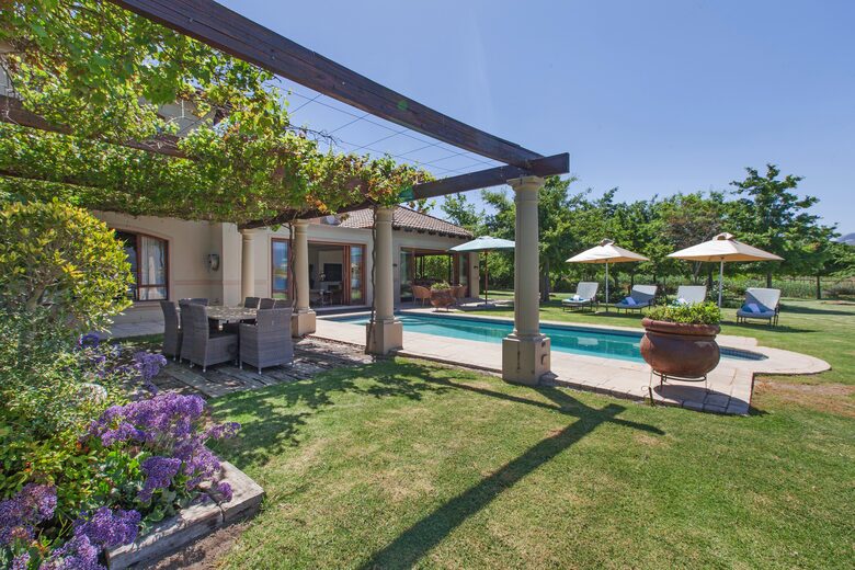 Cape Winelands Villa - Paarl, South Africa